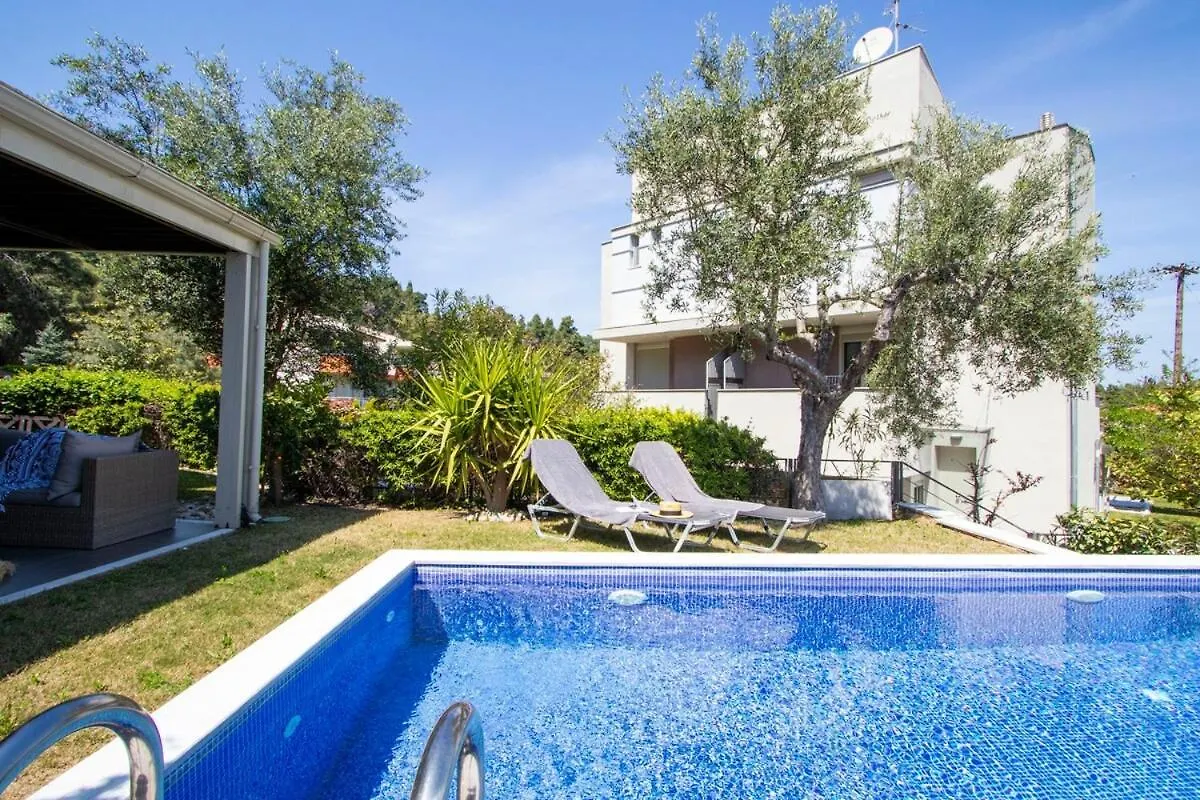 Md Pool Villa In Chroussos By Halkidiki Villas Paliouri 0*,